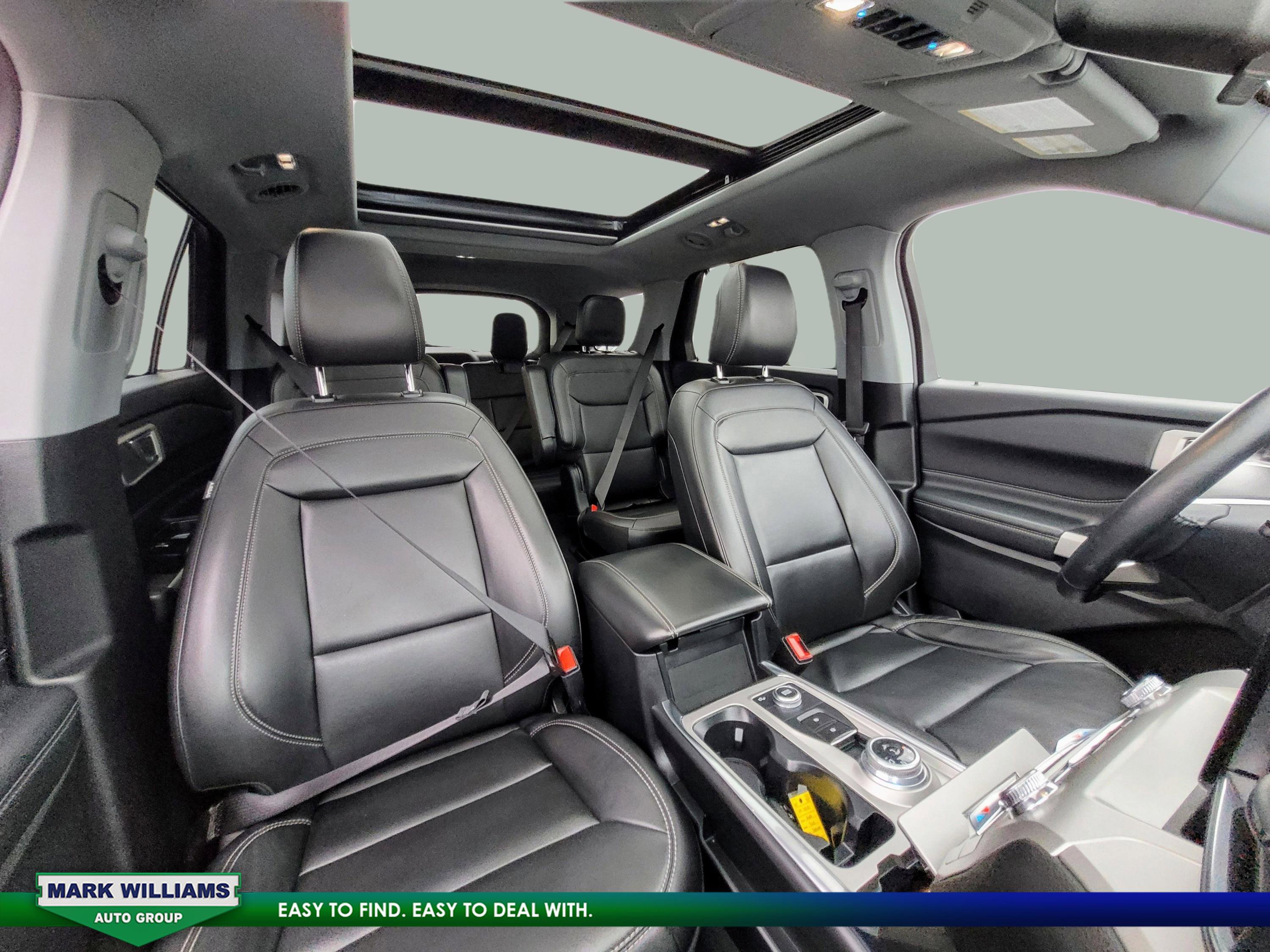 Certified 2022 Ford Explorer XLT w/ Equipment Group 202A AWD/4WD image 32