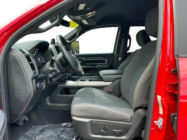Used 2024 RAM 2500 Big Horn w/ Night Edition AWD/4WD image 10