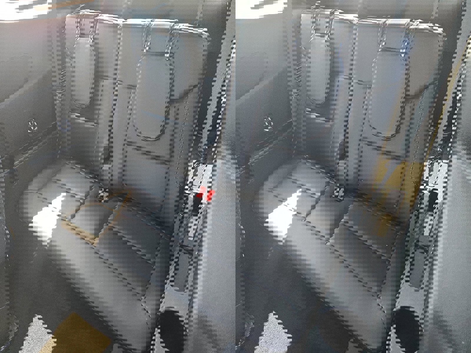 Certified 2023 Ford Explorer XLT w/ Equipment Group 202A image 27