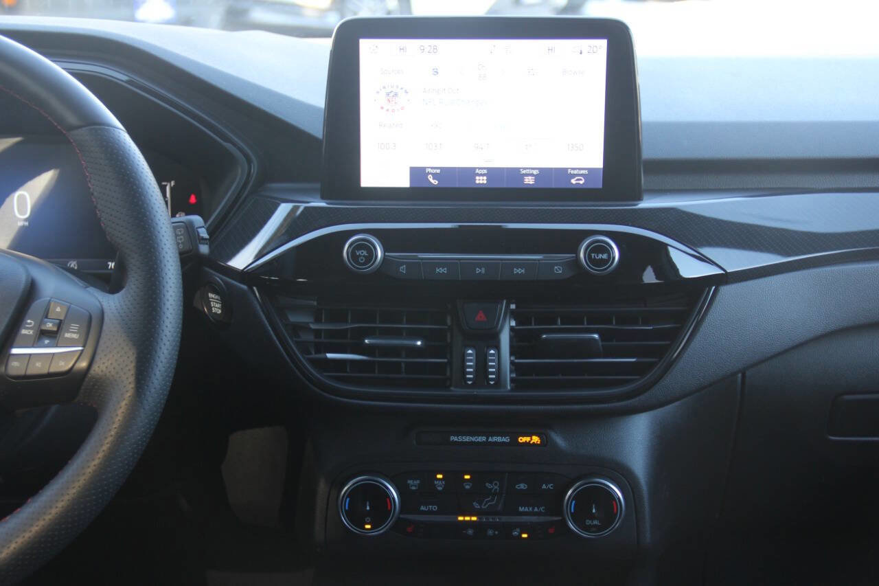 Certified 2025 Ford Escape ST-Line Select image 20