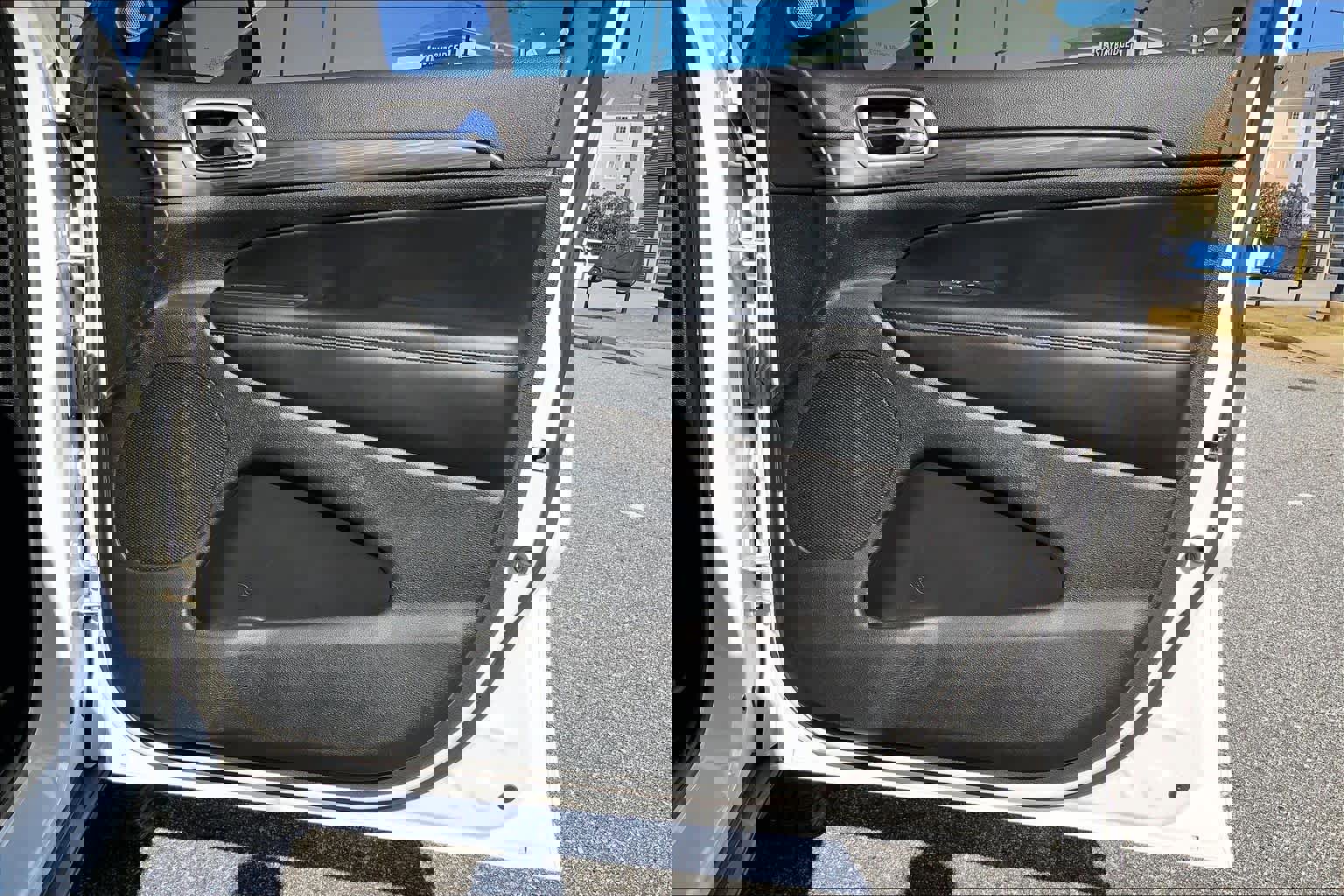 Used 2022 Jeep Grand Cherokee Laredo E w/ Security & Convenience Group image 20