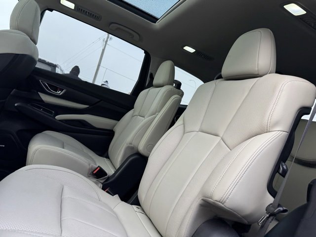 Used 2024 Subaru Ascent Limited w/ Technology Package image 17