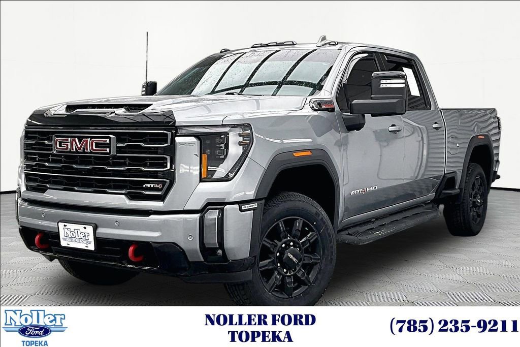 Used 2024 GMC Sierra 3500 AT4 w/ Technology Package AWD/4WD image 1