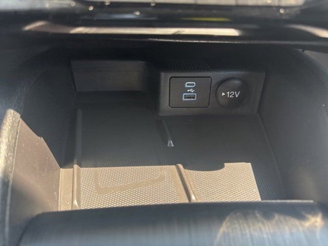 Certified 2022 Ford Escape SEL w/ Technology Package image 21