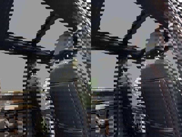 Certified 2022 Ford F250 Lariat w/ Tremor Off-Road Package image 9