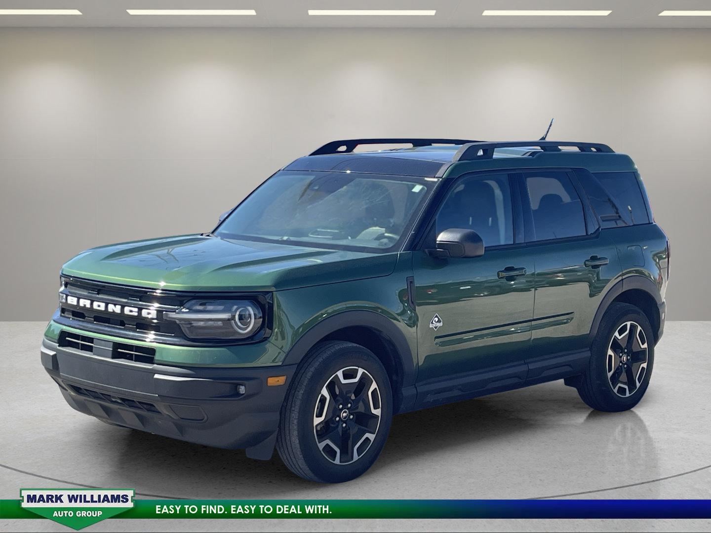Certified 2023 Ford Bronco Sport Outer Banks w/ Tech Package AWD/4WD image 2