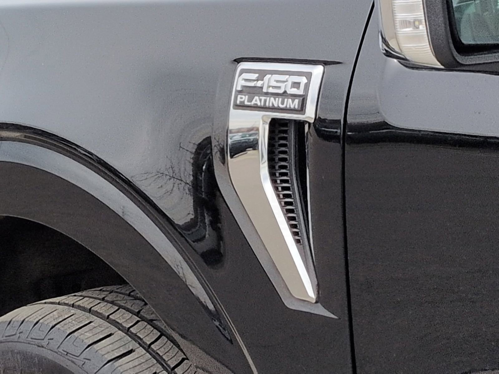 Certified 2023 Ford F150 Platinum AWD/4WD image 15