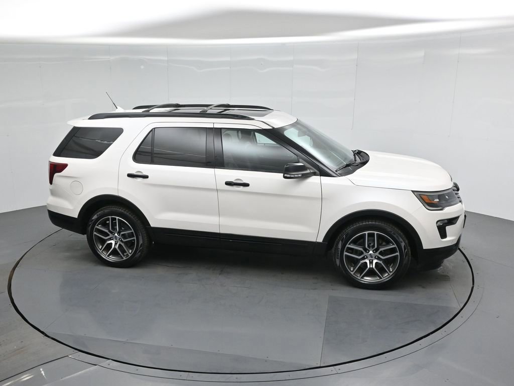 Certified 2018 Ford Explorer Sport image 12