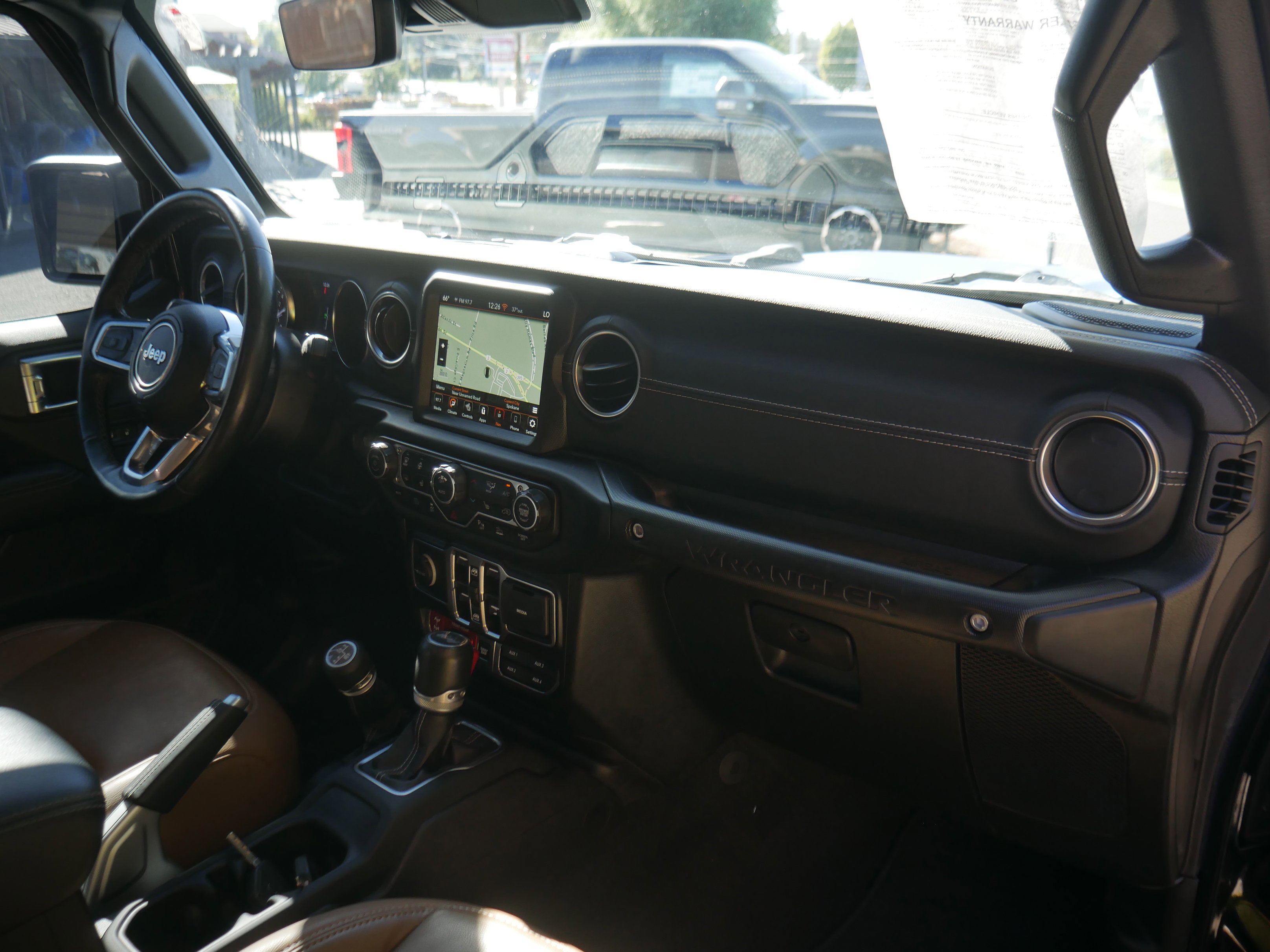 Used 2021 Jeep Wrangler Unlimited Rubicon 4xe w/ Steel Bumper Group image 34