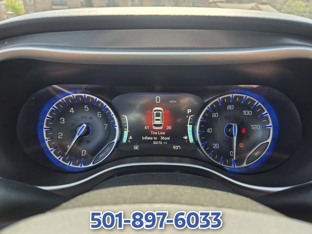 Used 2025 Chrysler Pacifica Select FWD image 31