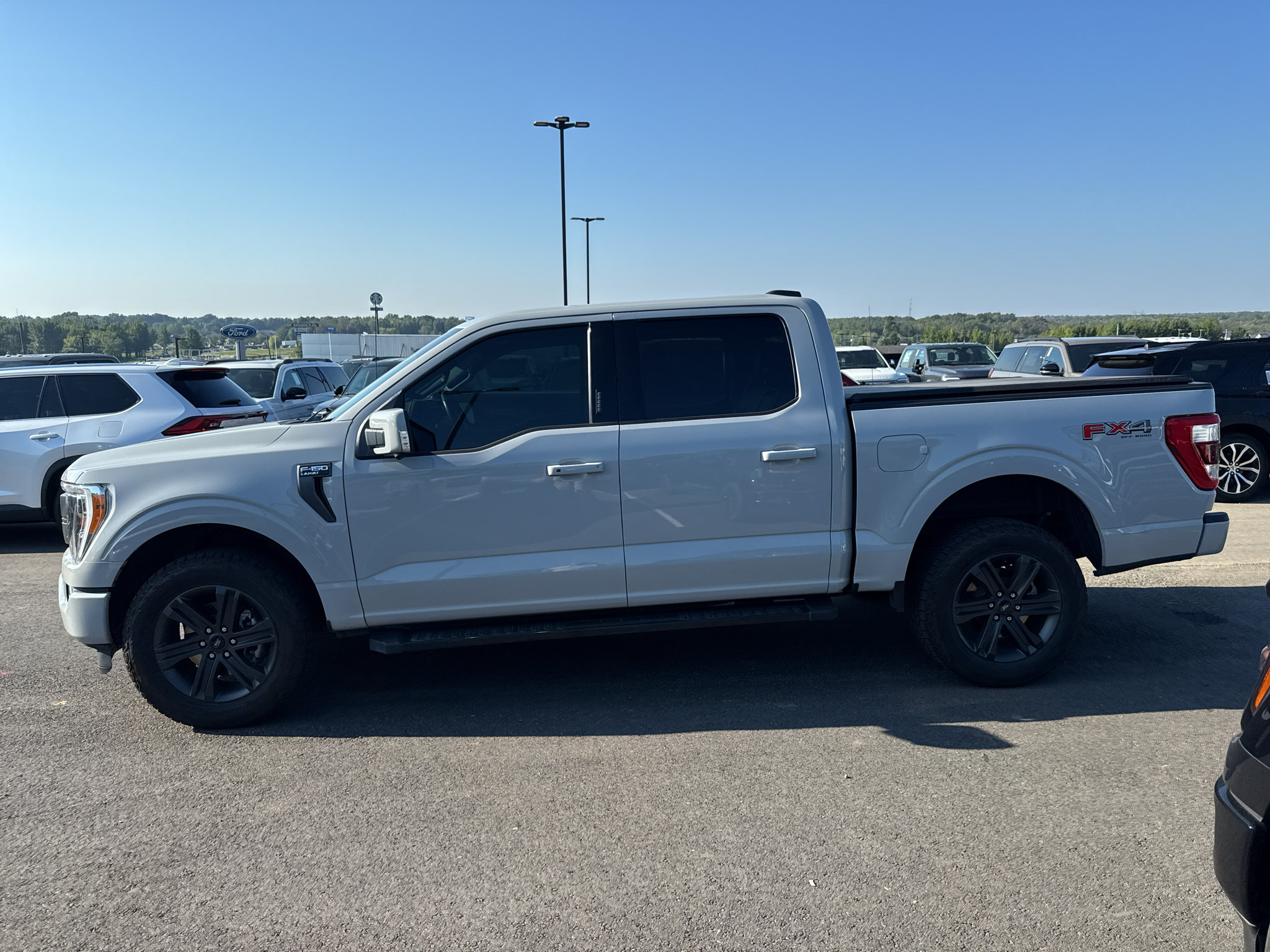 Certified 2023 Ford F150 Lariat w/ Max Trailer Tow Package AWD/4WD image 8