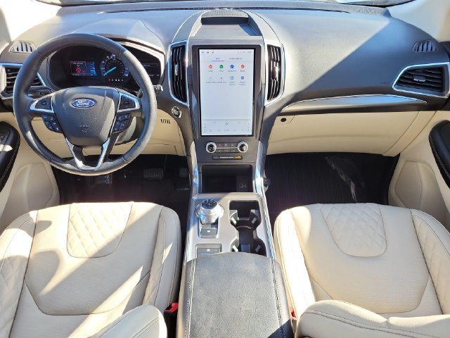 Certified 2024 Ford Edge Titanium w/ Equipment Group 301A AWD/4WD image 28