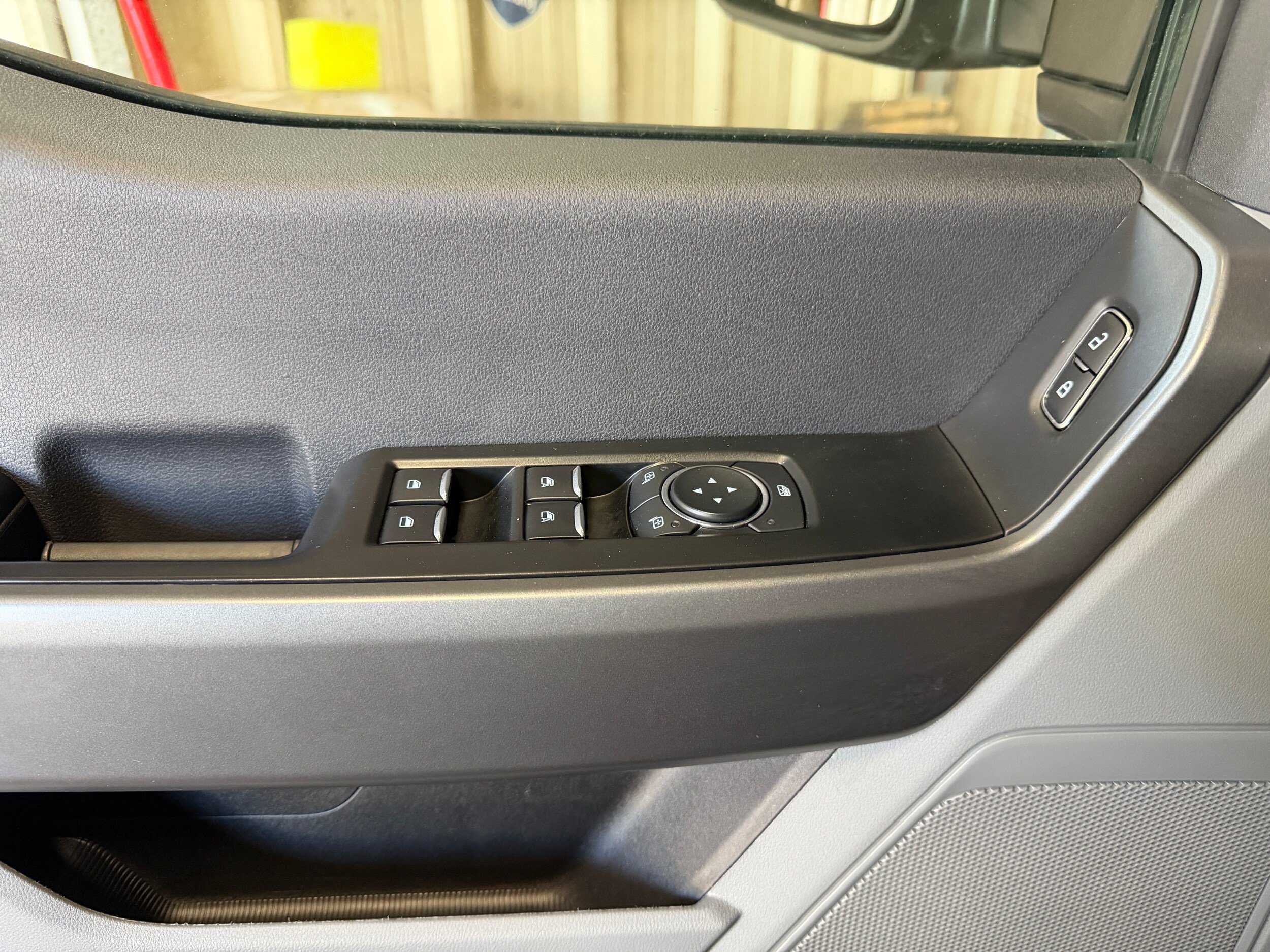Certified 2026 Ford F250 XLT AWD/4WD image 15