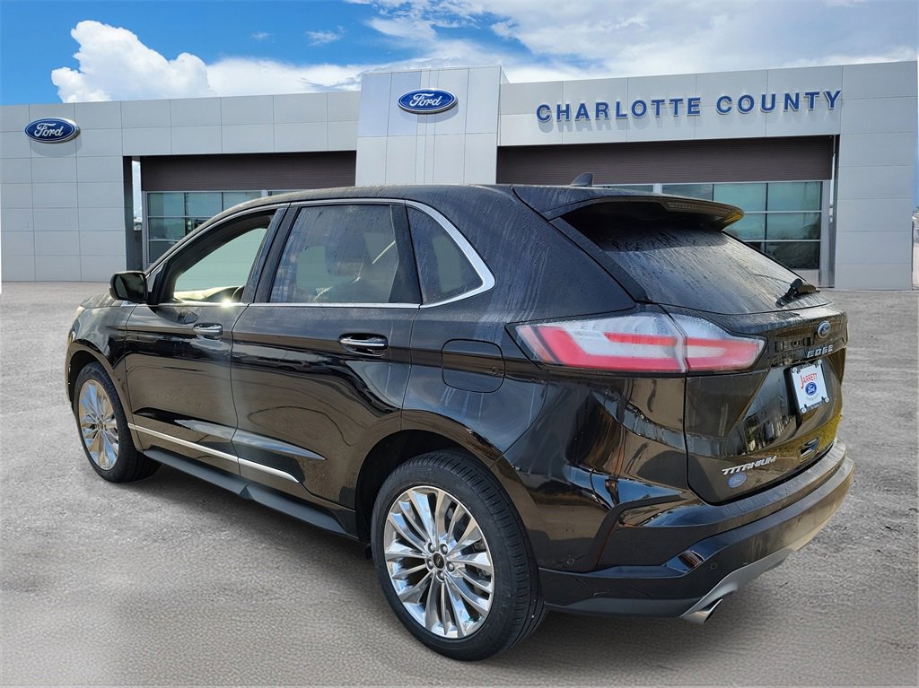 Certified 2024 Ford Edge Titanium w/ Titanium Elite Package image 3