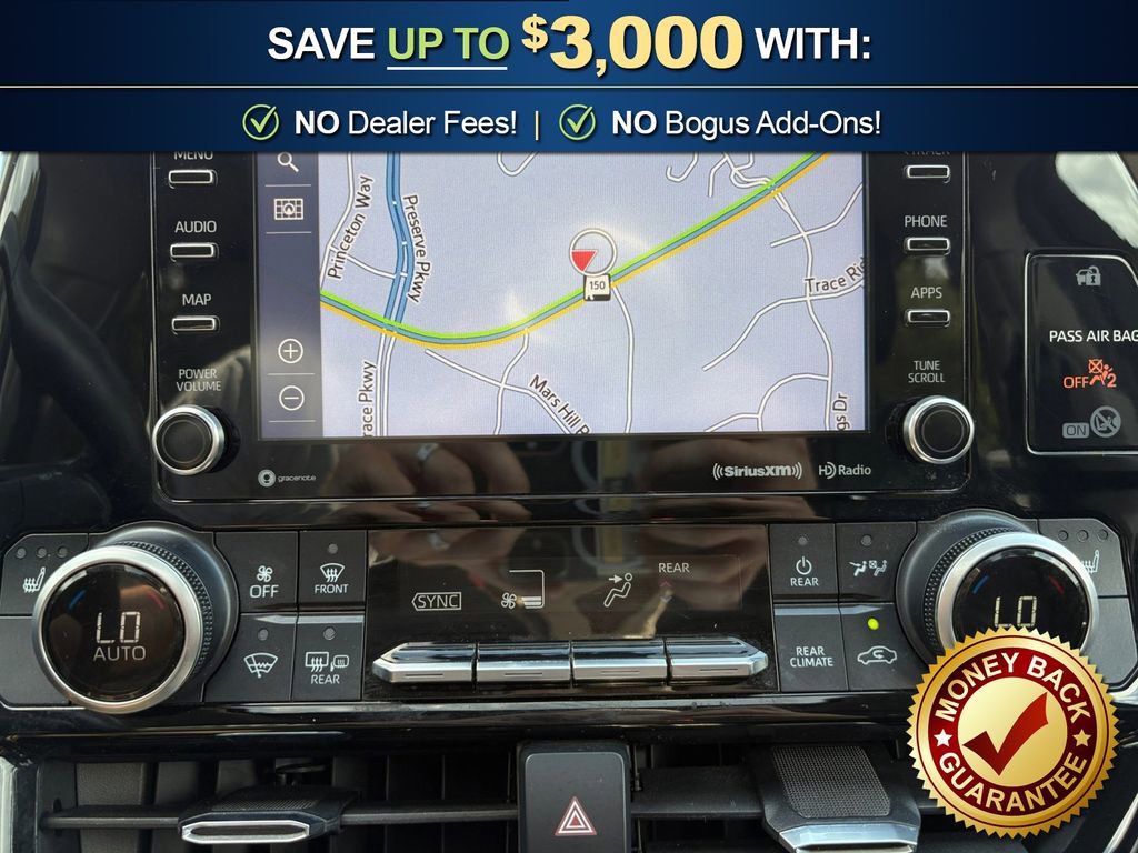 Used 2020 Toyota Highlander XLE FWD image 26