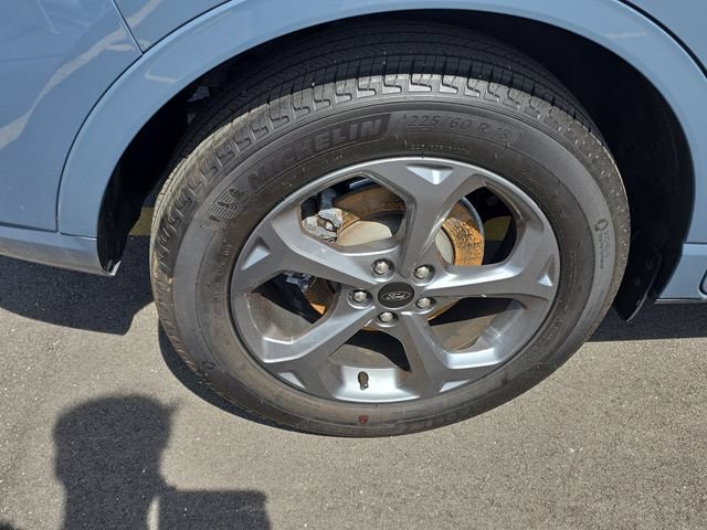 Certified 2024 Ford Escape ST-Line w/ Tech Pack #1 AWD/4WD image 5