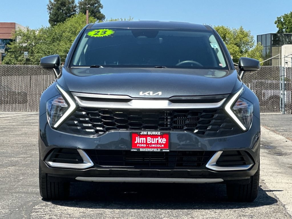 Used 2023 Kia Sportage LX AWD/4WD image 8