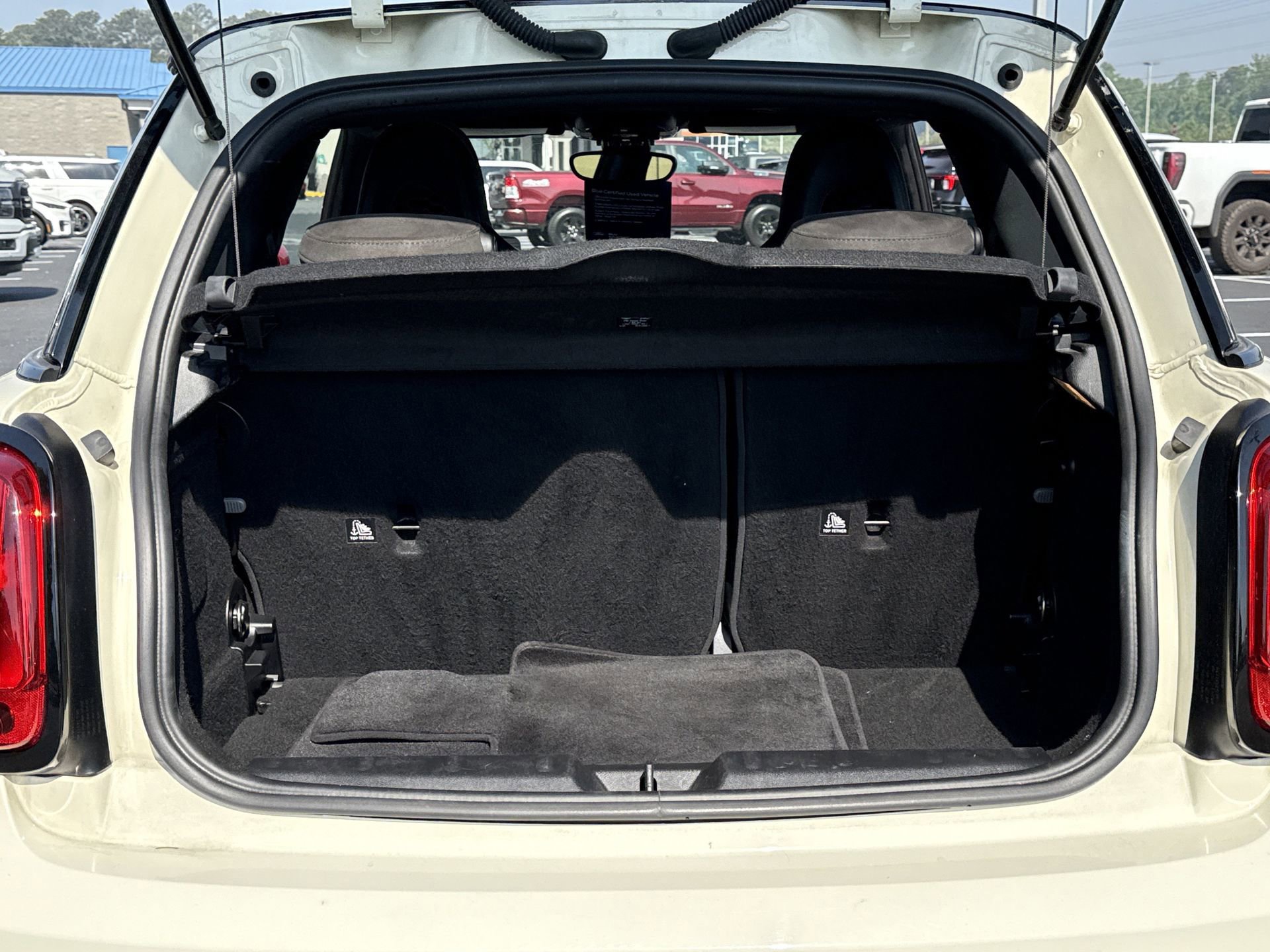 Used 2023 MINI Cooper John Cooper Works w/ Driver Assistance Package FWD image 23