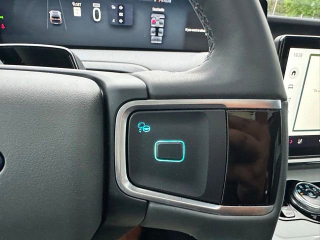 Certified 2025 Ford Expedition Active AWD/4WD image 66