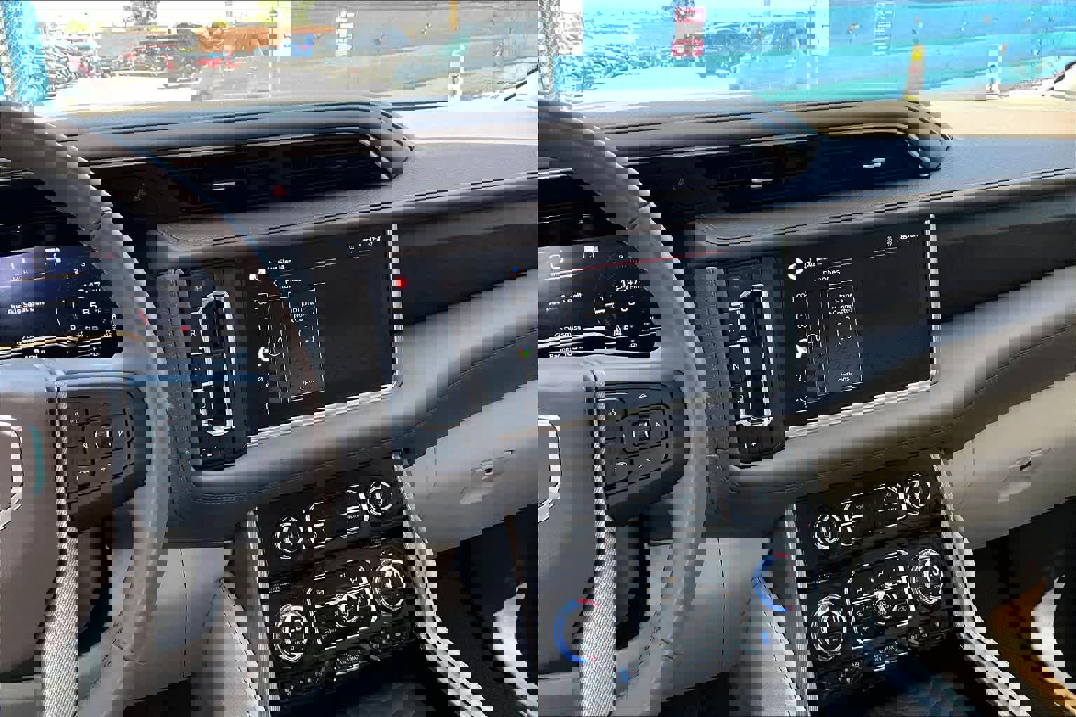 Used 2022 GMC Yukon Denali w/ Max Trailering Package image 7