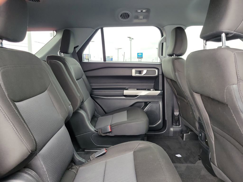 Certified 2022 Ford Explorer XLT image 17