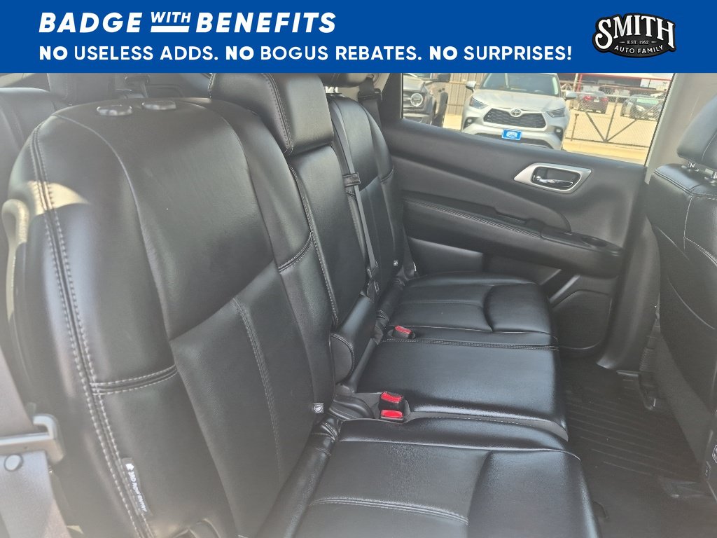 Used 2018 Nissan Pathfinder SL w/ SL Premium Package FWD image 13