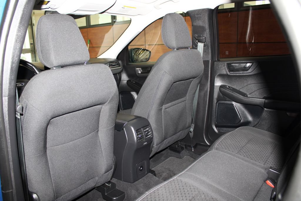 Certified 2023 Ford Escape Active AWD/4WD image 38