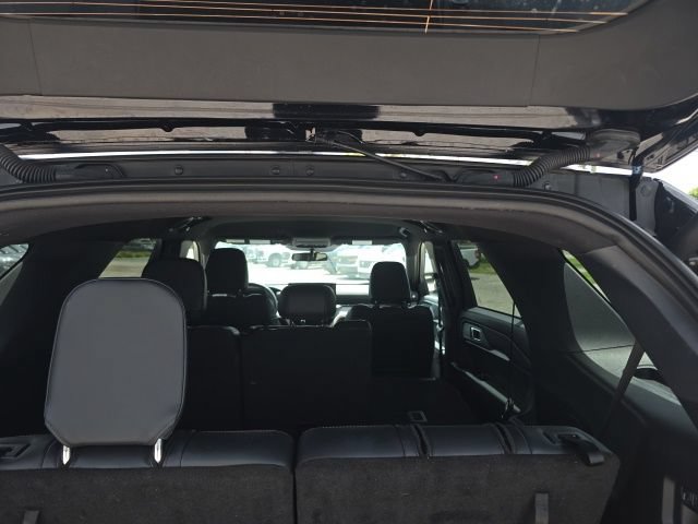 Certified 2025 Ford Explorer ST-Line w/ ST-Line Street Pack AWD/4WD image 5
