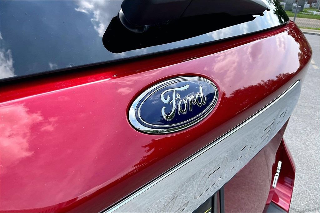 Certified 2023 Ford Explorer XLT AWD/4WD image 31