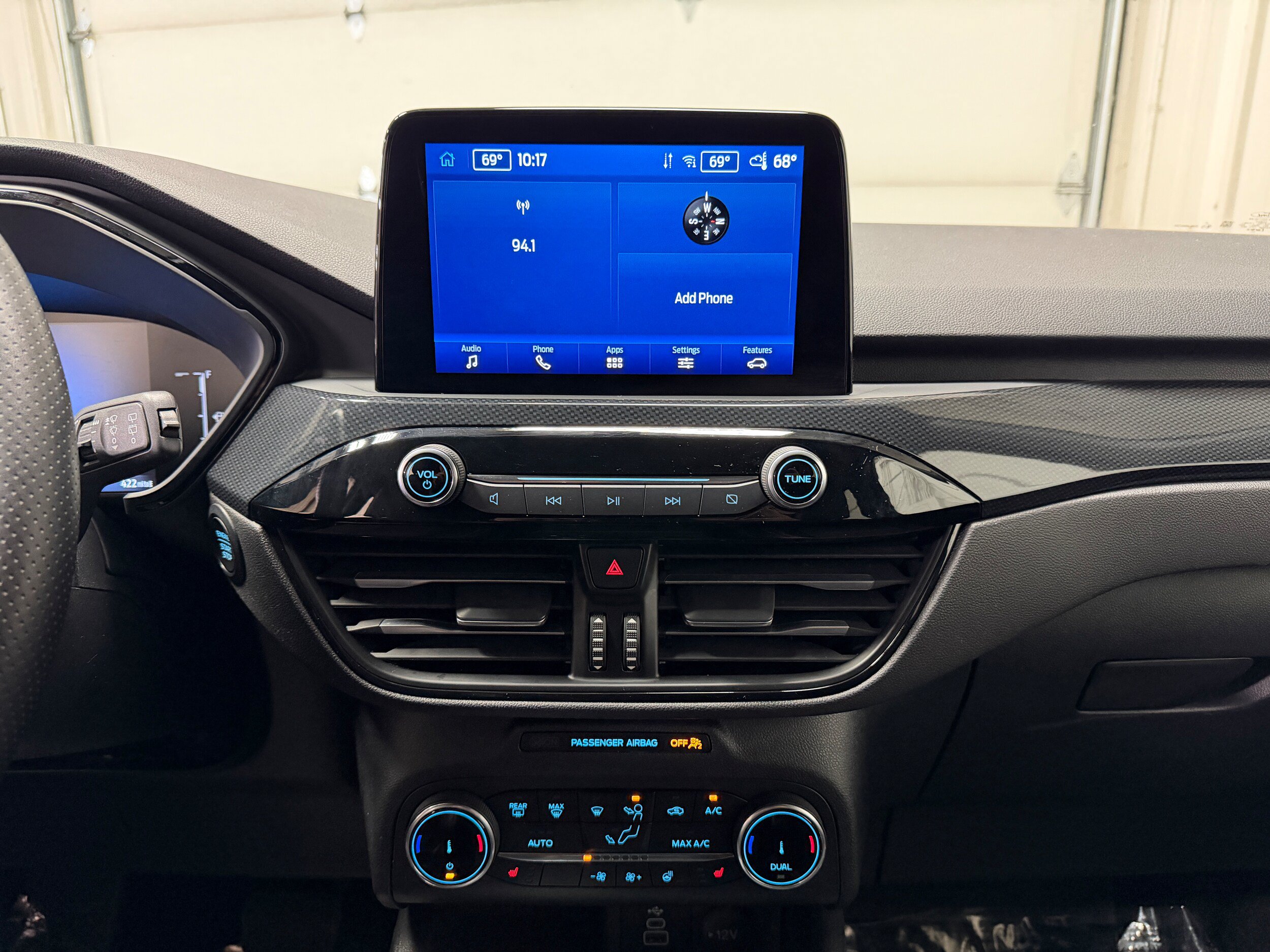 Certified 2025 Ford Escape ST-Line Select AWD/4WD image 19