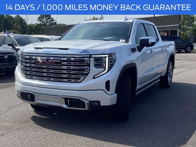 Used 2025 GMC Sierra 1500 Denali AWD/4WD image 4