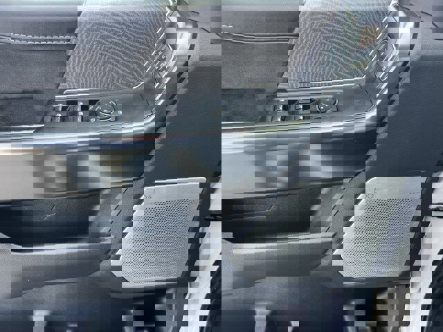 Certified 2023 Ford F150 Platinum w/ Equipment Group 701A High image 11