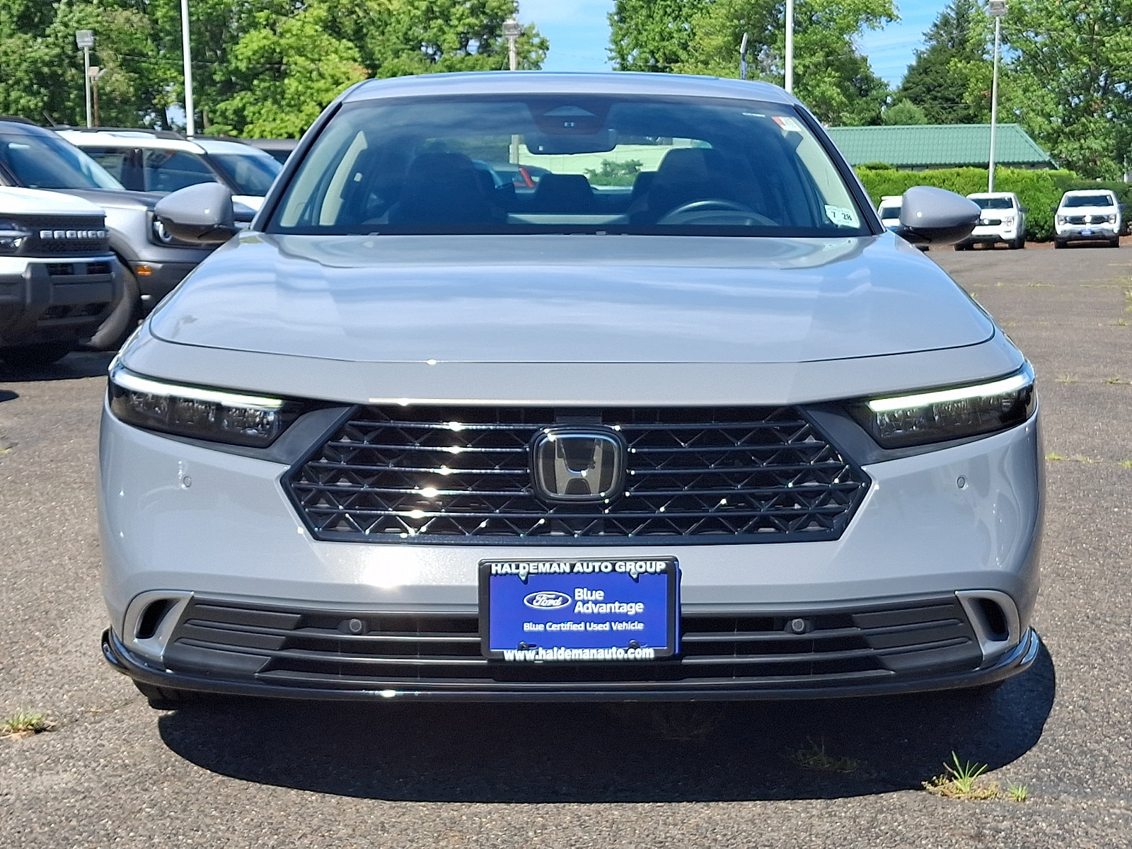 Used 2023 Honda Accord Touring video 2
