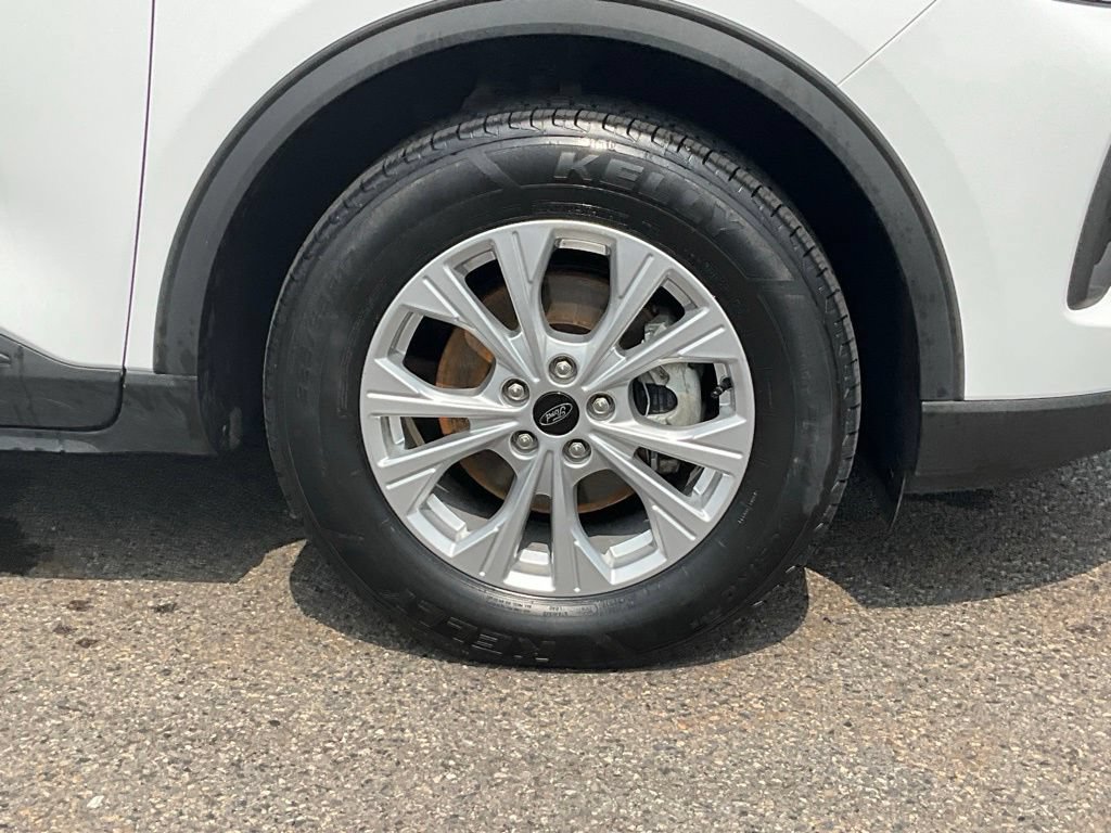 Certified 2025 Ford Escape Active AWD/4WD image 24