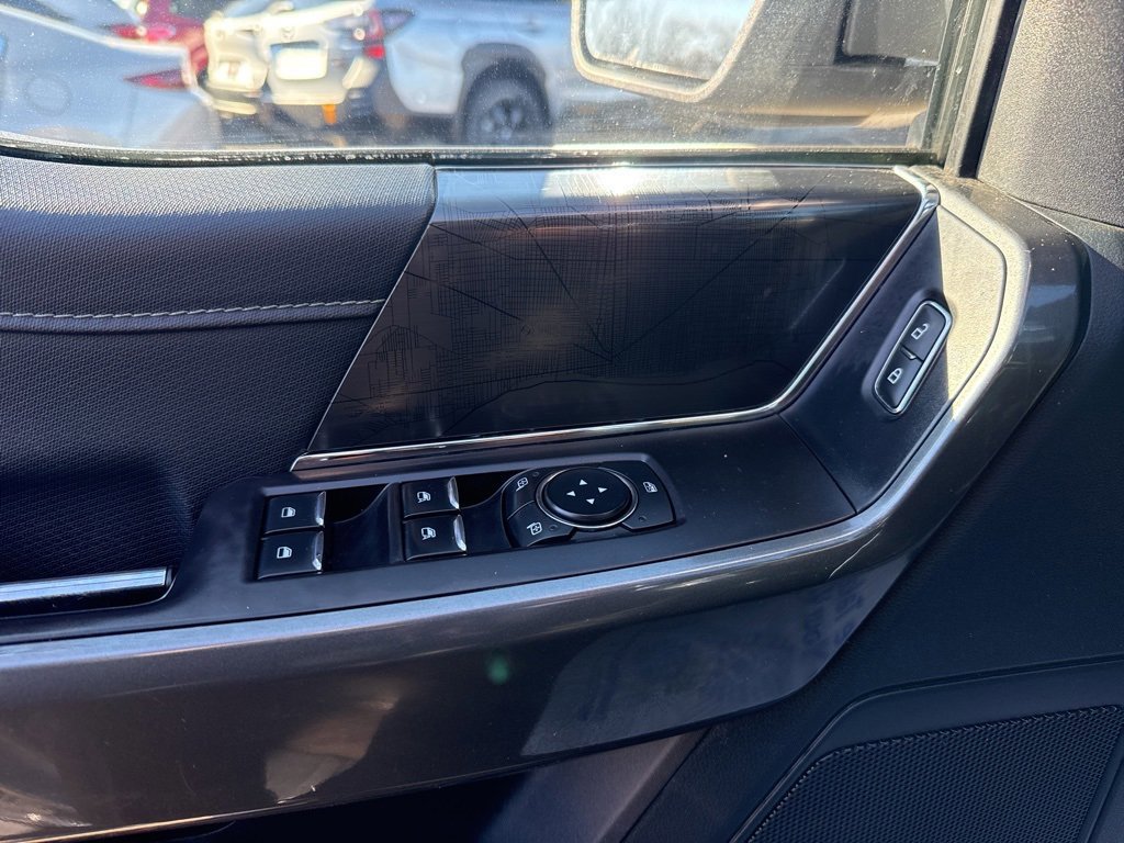 Certified 2022 Ford F150 XLT w/ Equipment Group 302A High image 18