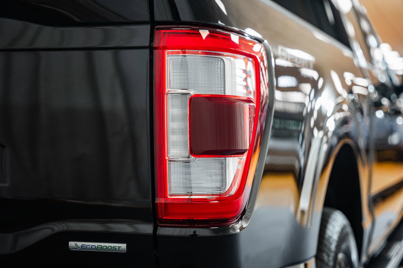 Certified 2023 Ford F150 Lariat w/ Equipment Group 502A High image 7