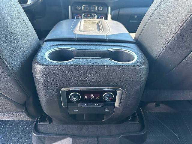 Used 2021 Chevrolet Suburban Z71 AWD/4WD image 17