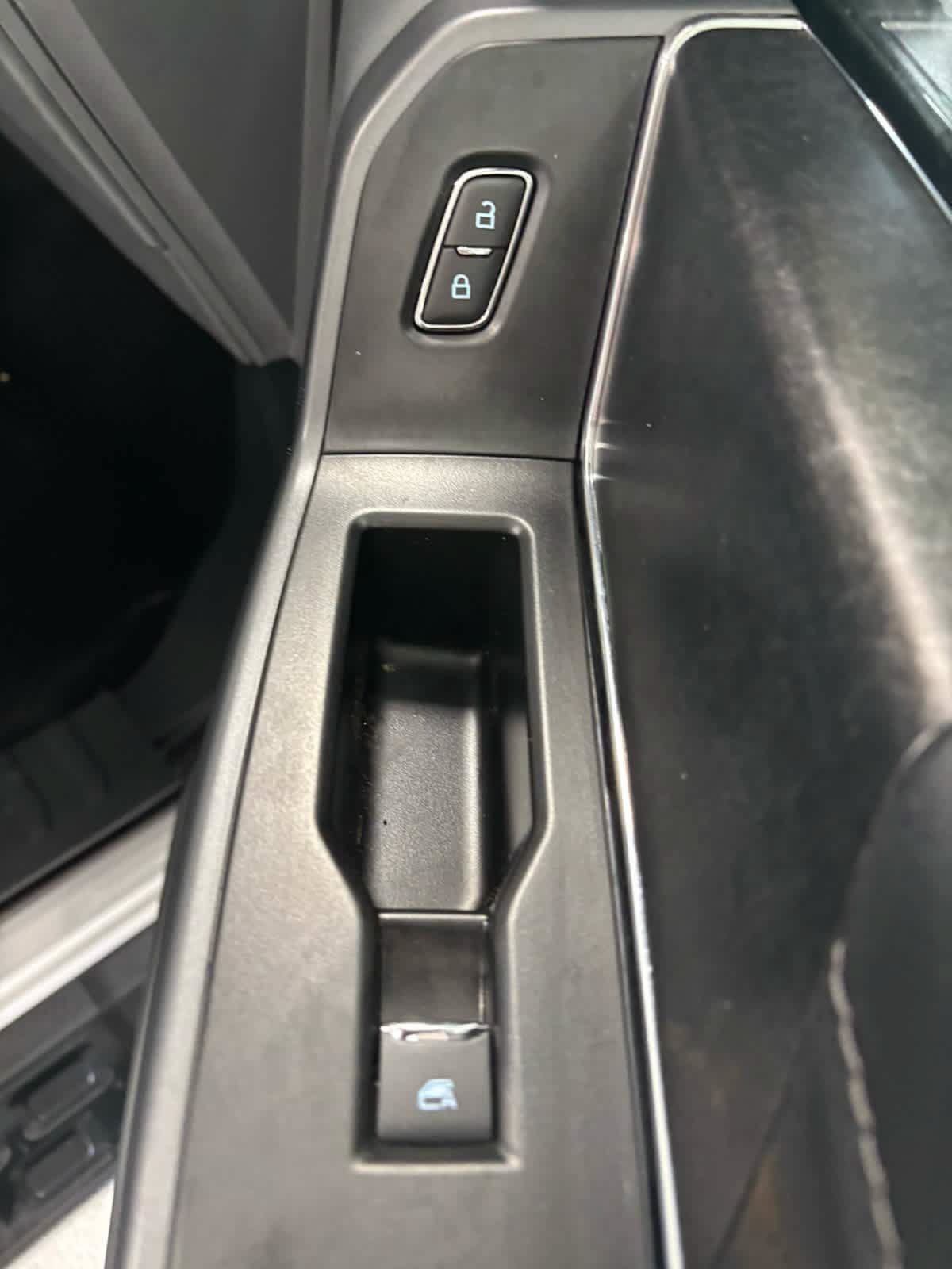 Certified 2025 Ford F150 Lightning Flash AWD/4WD image 39