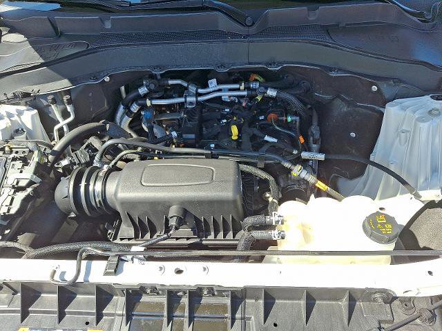 Certified 2022 Ford Explorer XLT w/ Equipment Group 202A image 33