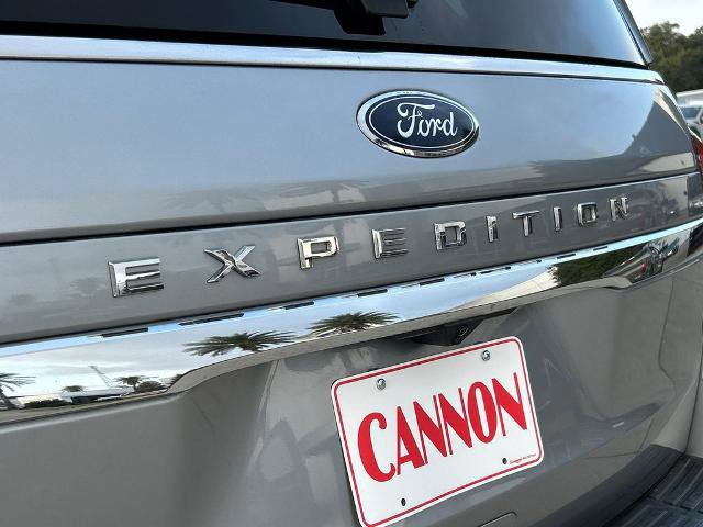 Certified 2024 Ford Expedition Limited image 10
