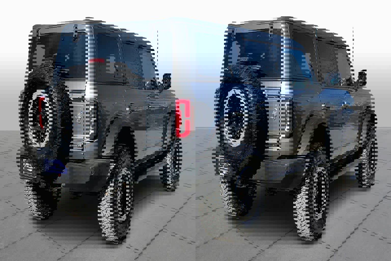 Certified 2022 Ford Bronco Outer Banks w/ Sasquatch Package image 4