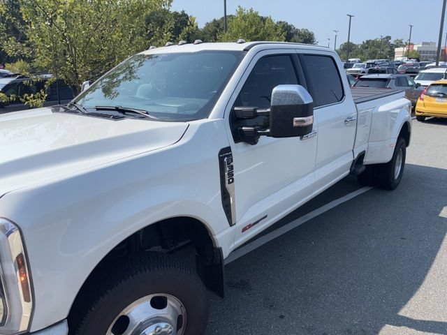 Certified 2024 Ford F350 Platinum w/ FX4 Off-Road Package AWD/4WD image 1