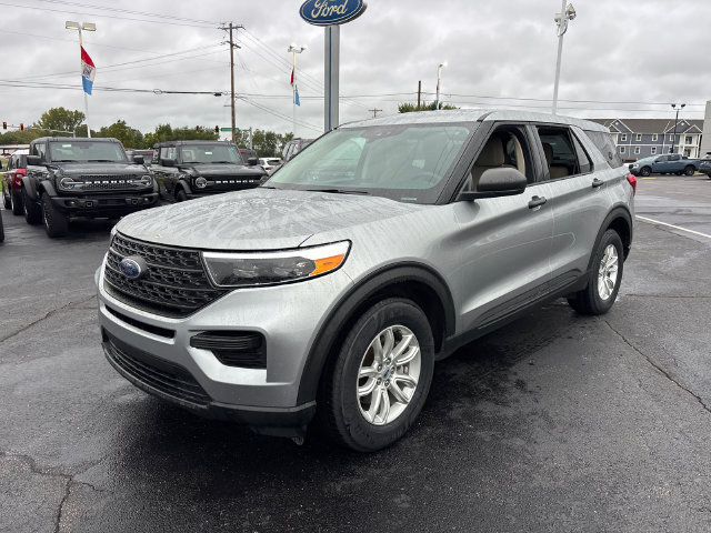 Certified 2021 Ford Explorer 4WD w/ Class III Trailer Tow Package image 3
