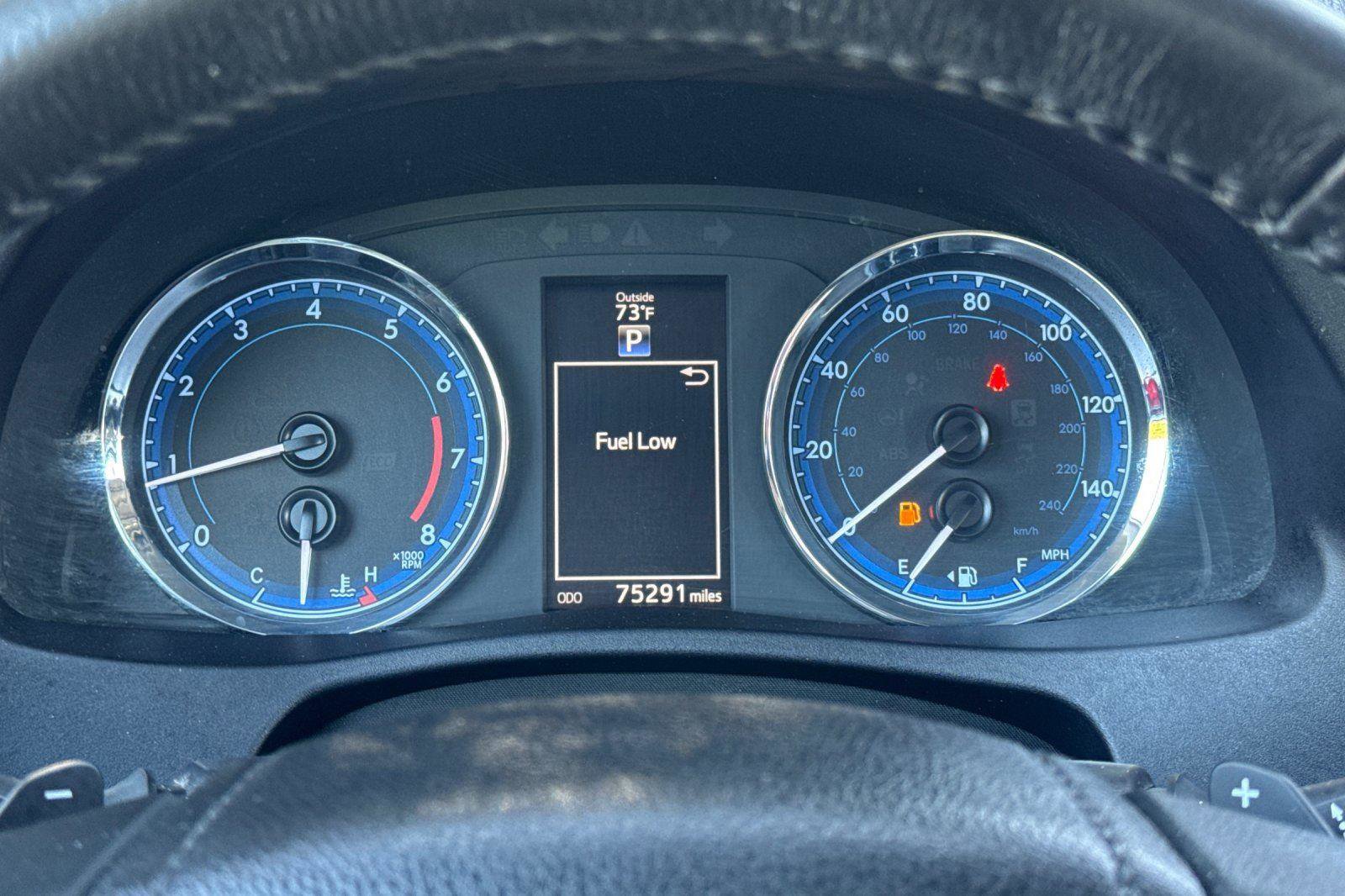 Used 2017 Toyota Corolla SE image 21