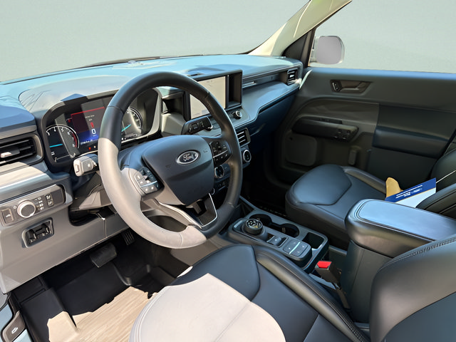 Certified 2024 Ford Maverick Lariat w/ Black Appearance Package AWD/4WD image 4
