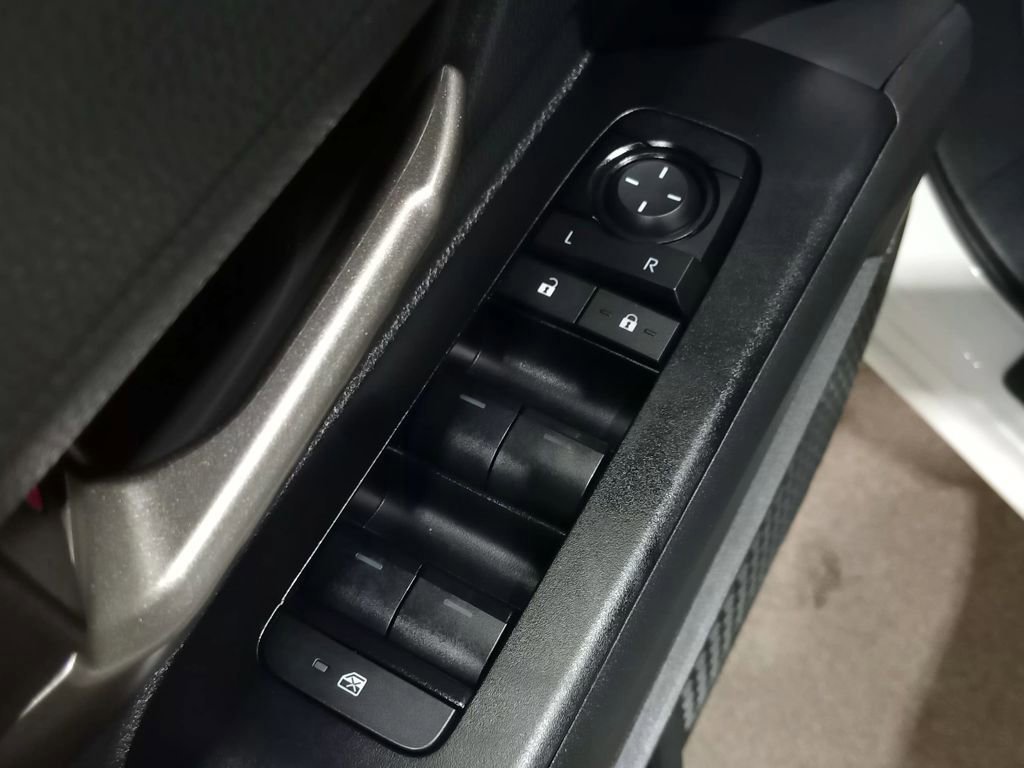 Used 2025 Toyota Tacoma TRD Off-Road w/ TRD Off Road Upgrade Package image 21