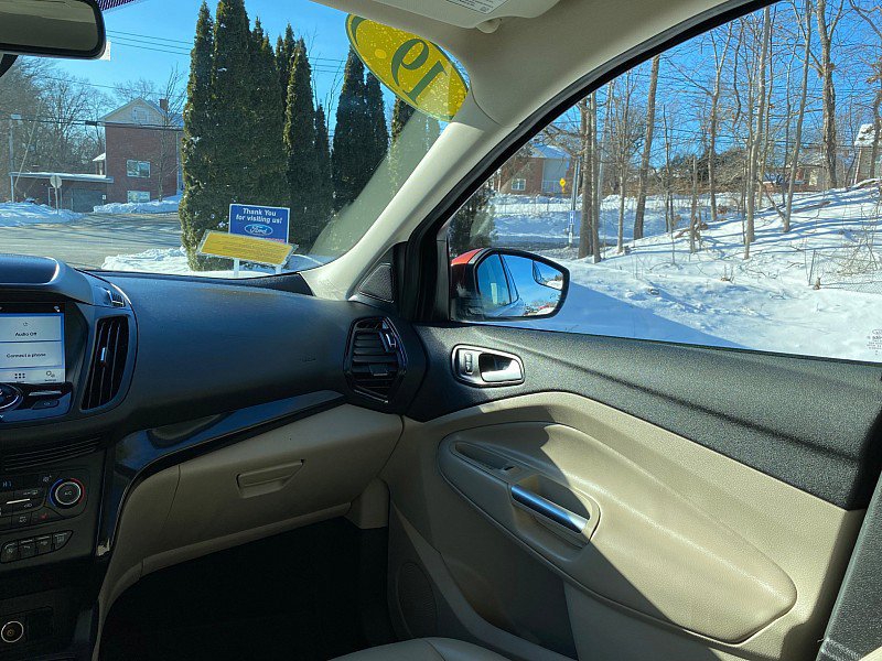Certified 2019 Ford Escape Titanium AWD/4WD image 20