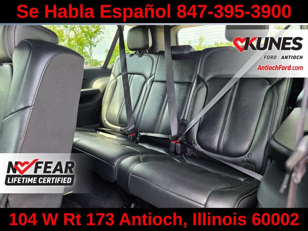Used 2024 Jeep Wagoneer L Series II w/ Flexible Seating Group AWD/4WD image 31