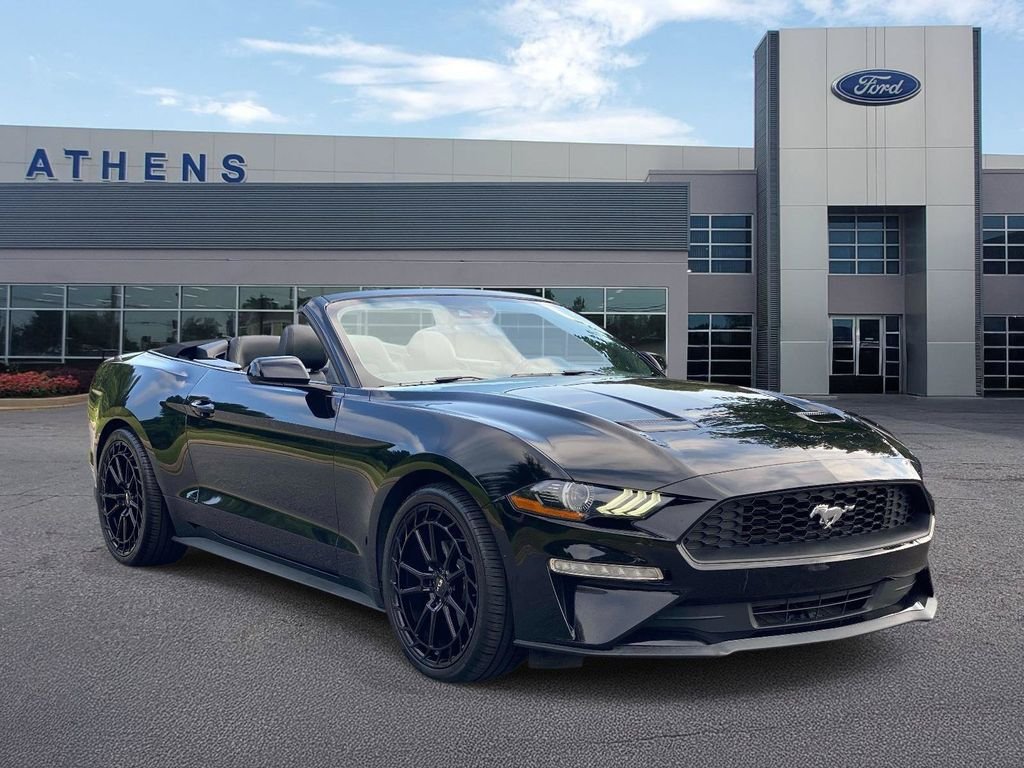 Certified 2022 Ford Mustang Premium RWD image 1