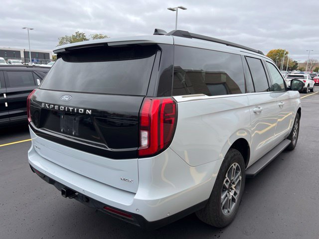 Certified 2025 Ford Expedition Max Active AWD/4WD image 2